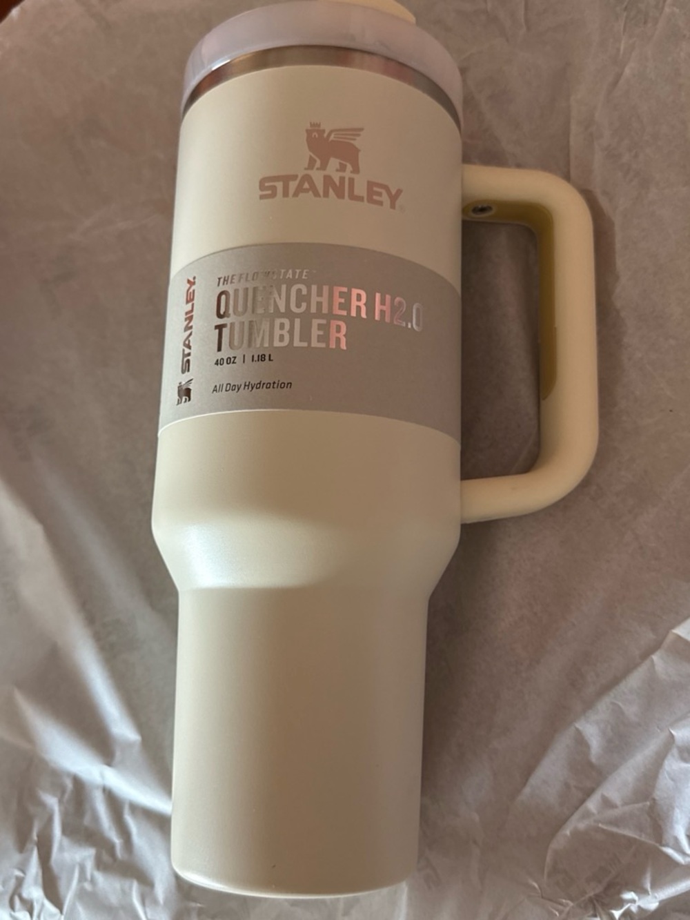 GRAND OPENING SALE !!! Stanley Cream Quencher H2.0 Tumbler with Handle - Picture 1 of 4